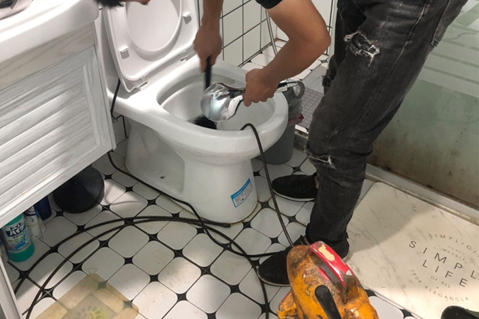 郾城疏通下水道